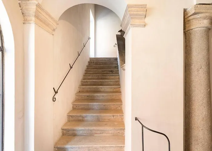 Residenza Torre Vecchiarelli - 4 Roma